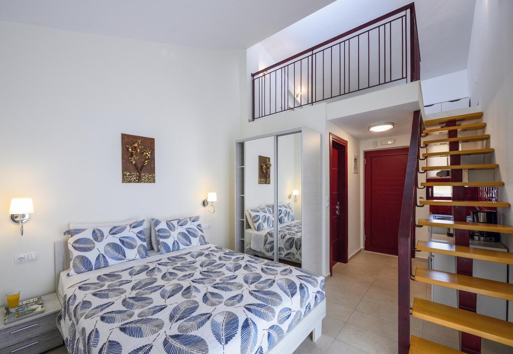 Elpiniki Luxury Rooms Неа-Потідея Екстер'єр фото