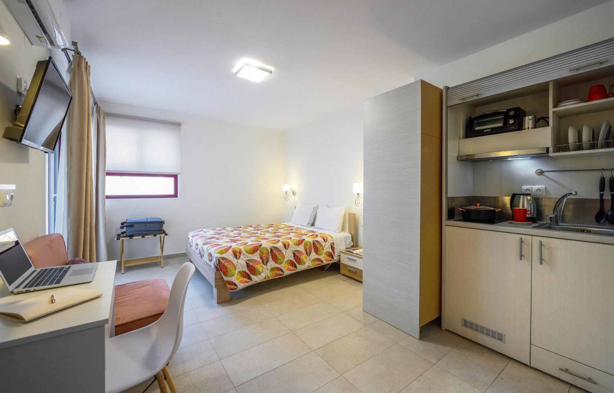 Elpiniki Luxury Rooms Неа-Потідея Екстер'єр фото