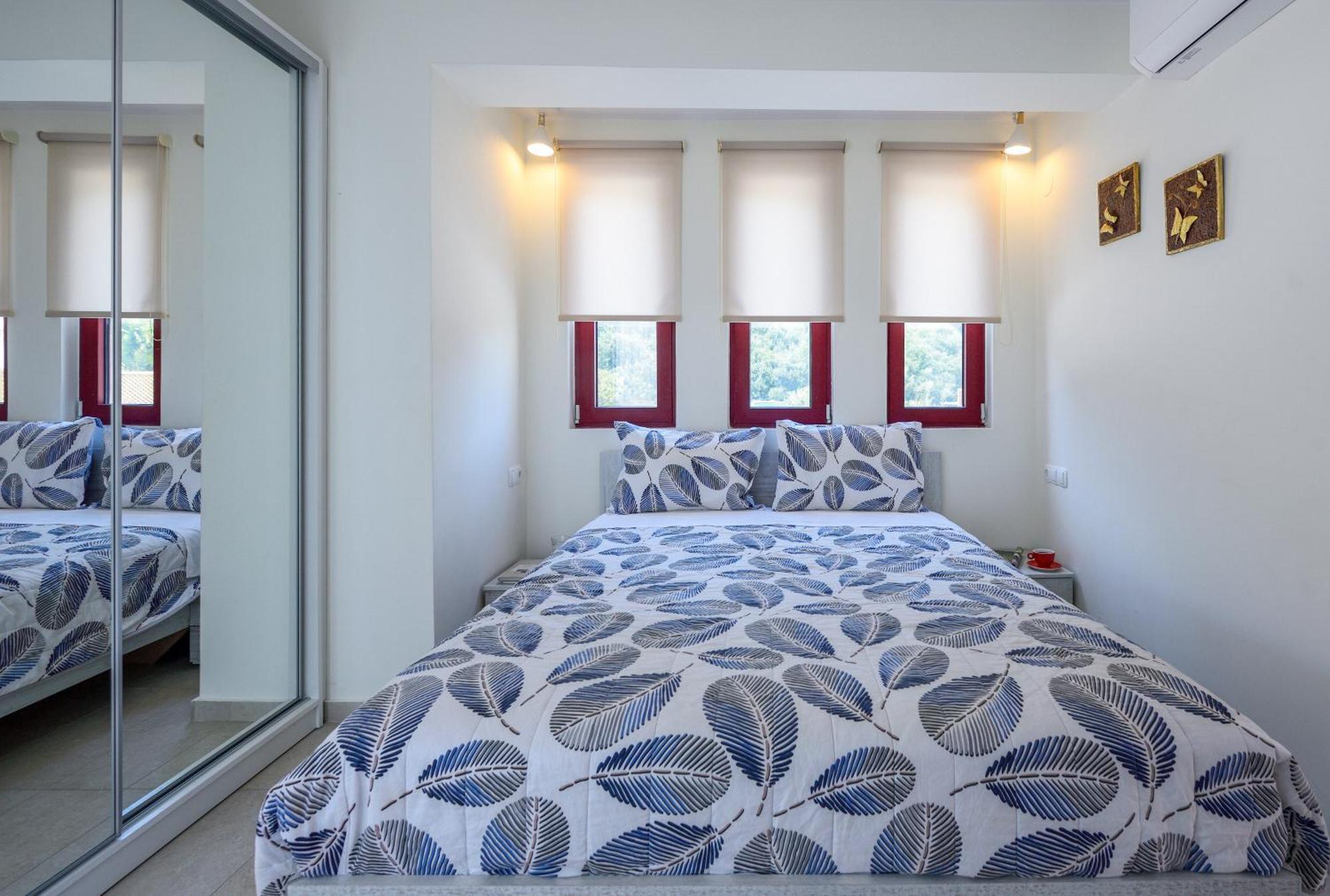 Elpiniki Luxury Rooms Неа-Потідея Екстер'єр фото